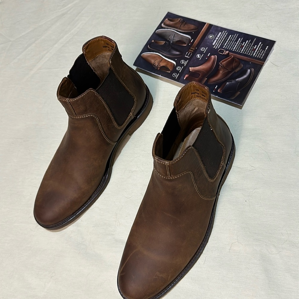 Johnston & Murphy size 9 Copeland full grain leather boot